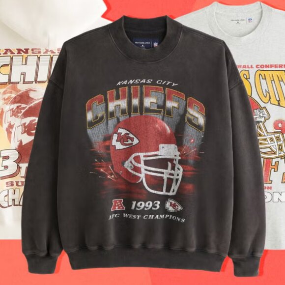 Abercrombie & Fitch Kansas City Chiefs Graphic Crew Sweatshirt - Picture 1 of 7